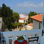Villa Stella's Traditional House. Alónnisos