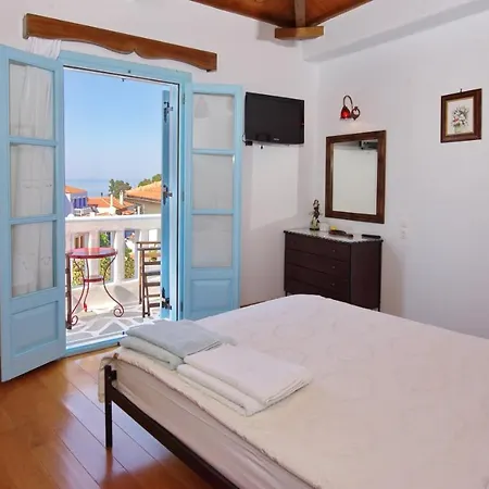 Stella's Traditional House. Vila *