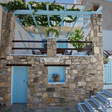 Stella's Traditional House. Villa *